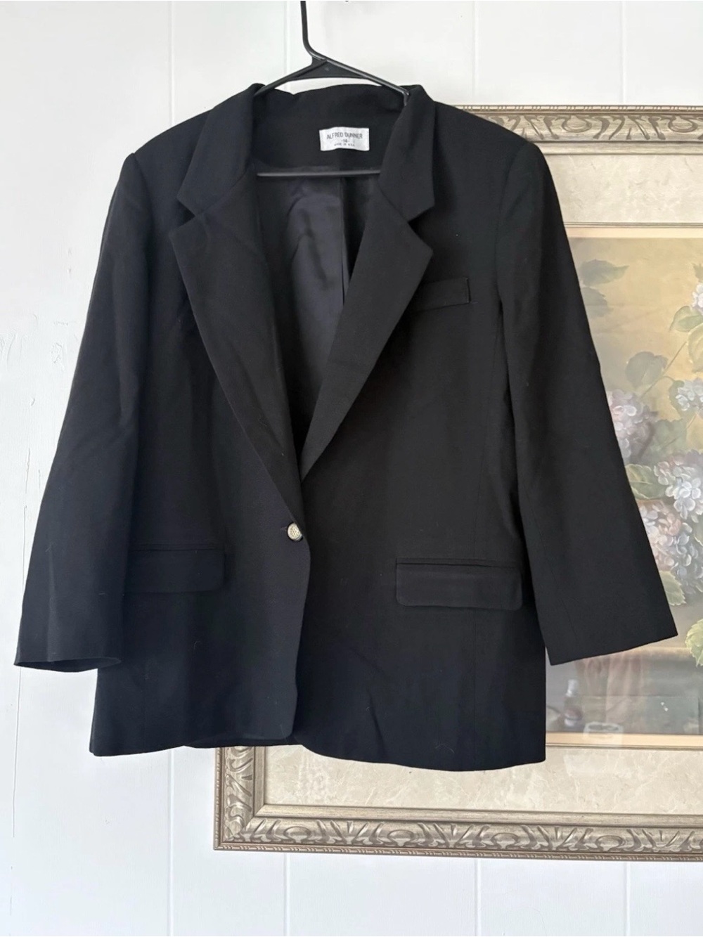 Vintage wool Alfred Dunner Black Single-Button Blazer with Notch Lapel